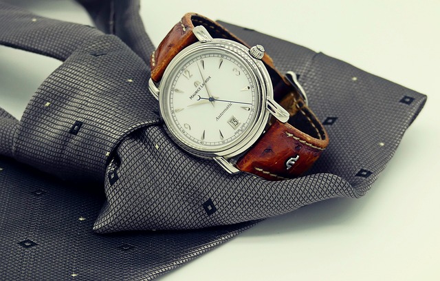 Jak prawidłowo przechowywać i czyścić zegarki, aby służyły przez długie lata?