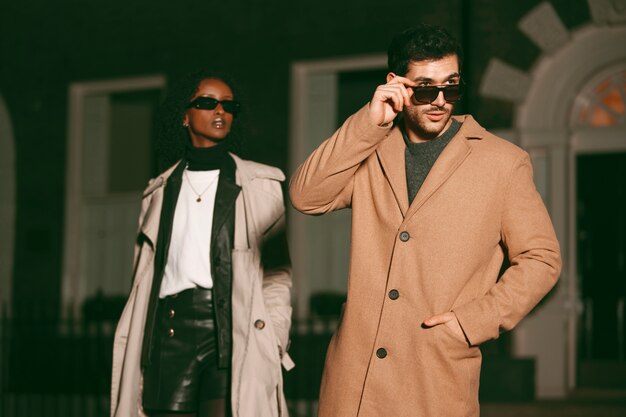 Kluczowe trendy w męskiej modzie na nadchodzący sezon