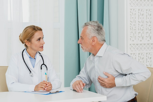 Jakie objawy mogą wskazywać na potrzebę konsultacji z pulmonologiem?